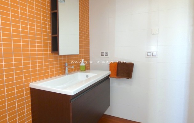 Herverkoop - Independent villa - Algorfa