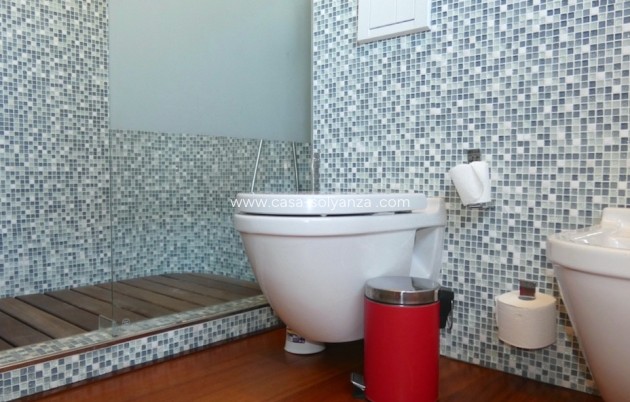 Herverkoop - Independent villa - Algorfa