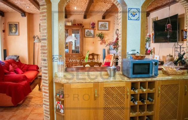Herverkoop - Villa / Semi detached - Guardamar del Segura