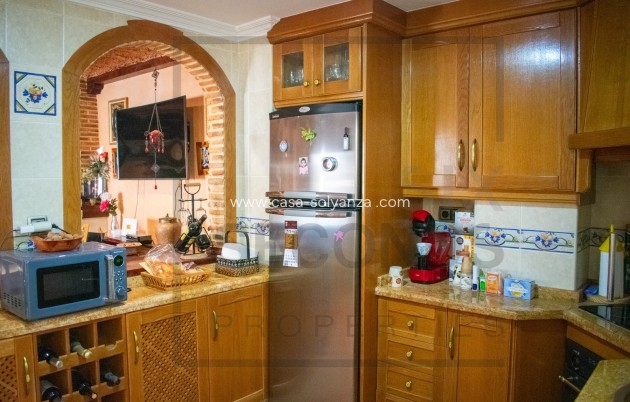 Herverkoop - Villa / Semi detached - Guardamar del Segura