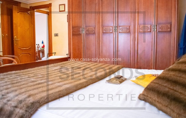 Herverkoop - Villa / Semi detached - Guardamar del Segura