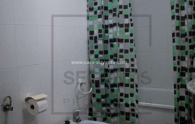 Herverkoop - Villa / Semi detached - Guardamar del Segura