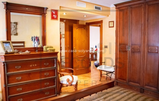 Herverkoop - Villa / Semi detached - Guardamar del Segura