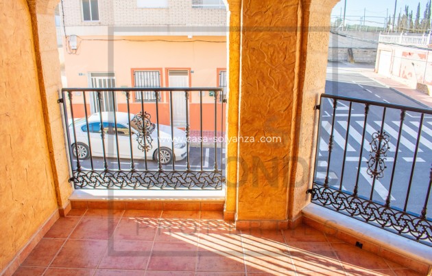 Herverkoop - Villa / Semi detached - Guardamar del Segura