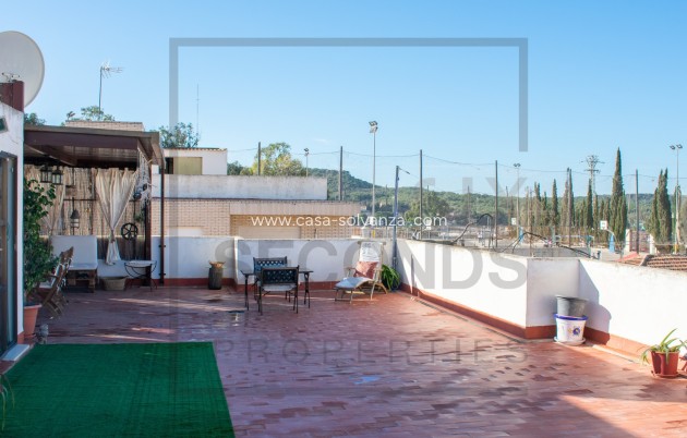 Herverkoop - Villa / Semi detached - Guardamar del Segura