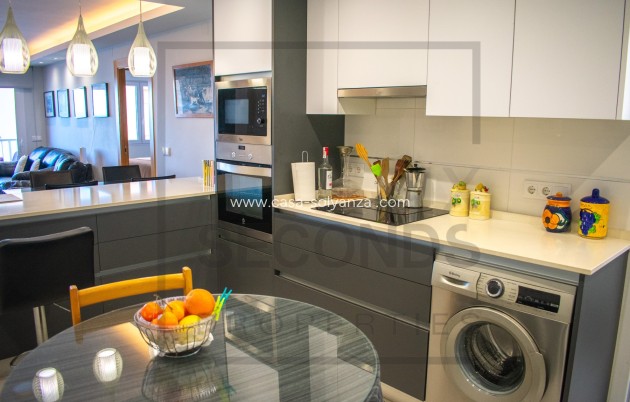 Wiederverkauf - Wohnung - Torrevieja - Playa del Cura