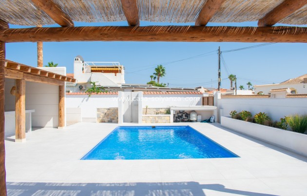 Revente - Independent villa - Torrevieja - Torreta Florida