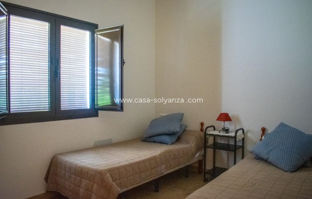 Revente - Independent villa - Guardamar del Segura - El Raso