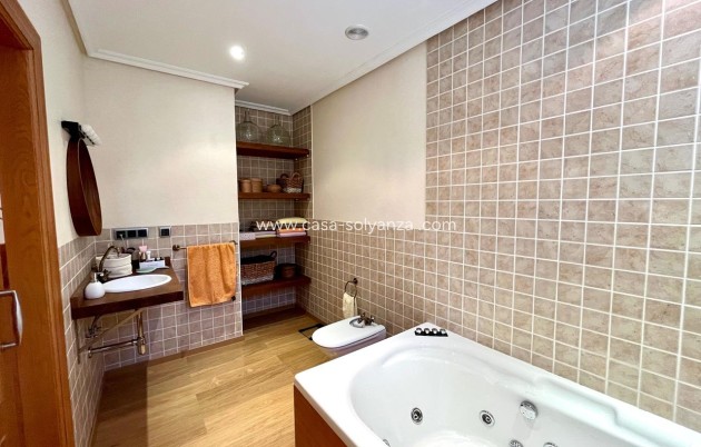 Herverkoop - Country Property/Finca - El Esparragal