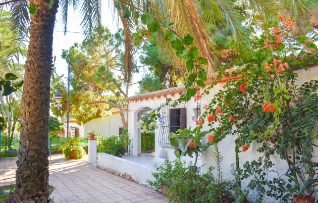 Revente - Independent villa - Orihuela Costa - Punta Prima