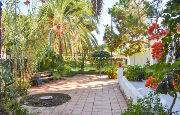 Revente - Independent villa - Orihuela Costa - Punta Prima