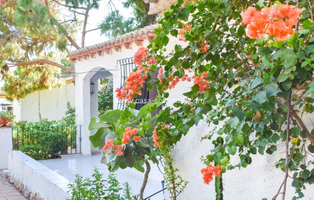 Revente - Independent villa - Orihuela Costa - Punta Prima