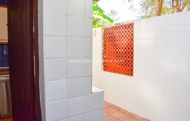 Revente - Independent villa - Orihuela Costa - Punta Prima