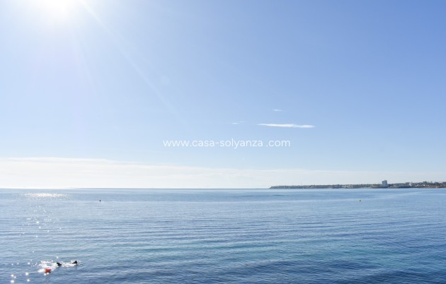 Revente - Independent villa - Orihuela Costa - Punta Prima