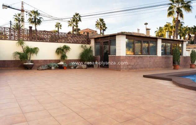 Revente - Villa / Semi detached - Torrevieja - Los Balcones