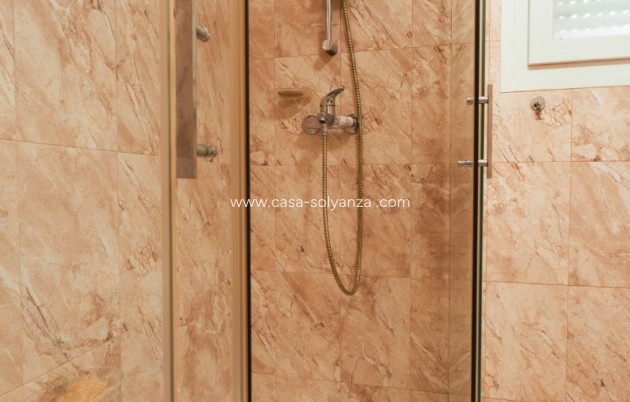 Revente - Villa / Semi detached - Torrevieja - Los Balcones