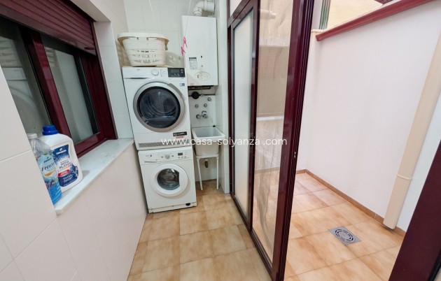 Herverkoop - Appartement / flat - Orihuela