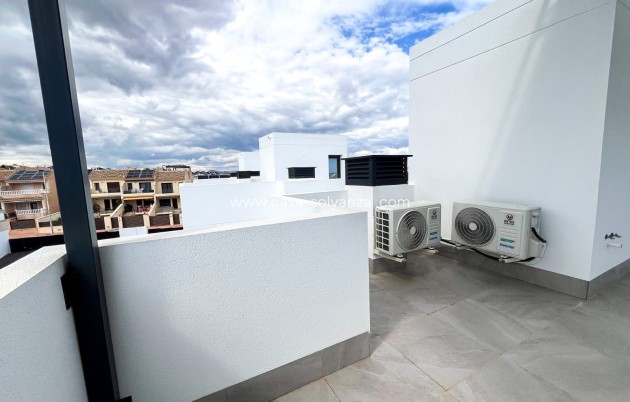 Revente - Villa / Semi detached - Torrevieja - Los Altos