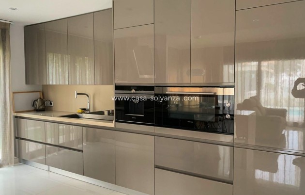 Revente - Independent villa - Orihuela Costa - Campoamor