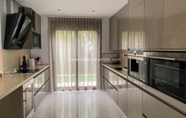 Revente - Independent villa - Orihuela Costa - Campoamor