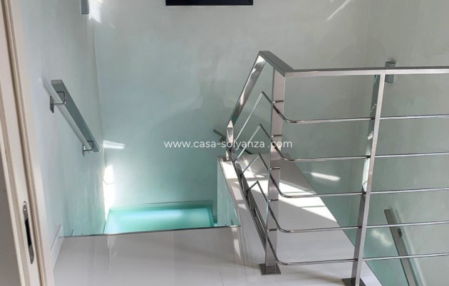 Revente - Independent villa - Orihuela Costa - Campoamor