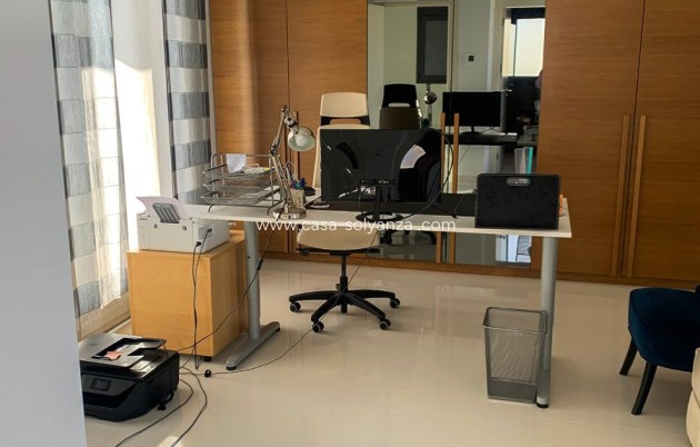 Revente - Independent villa - Orihuela Costa - Campoamor