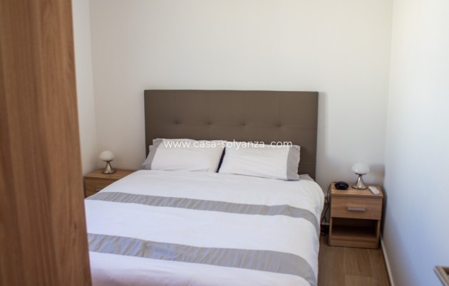 Revente - Villa / Semi detached - Torrevieja - La Siesta