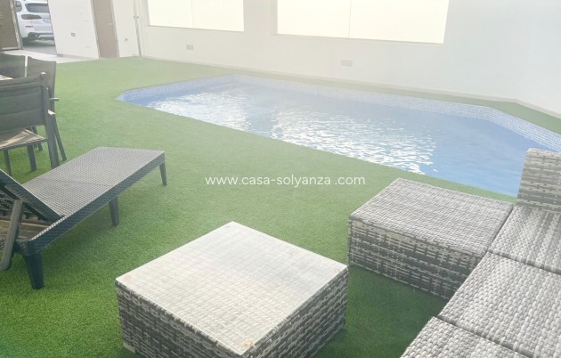 Revente - Villa / Semi detached - Orihuela Costa - Mil Palmeras