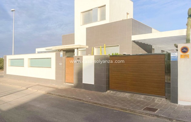 Revente - Villa / Semi detached - Orihuela Costa - Mil Palmeras
