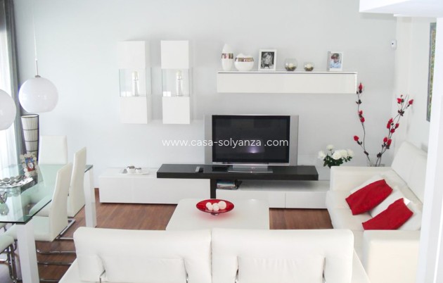 Revente - Villa / Semi detached - Orihuela Costa - Mil Palmeras