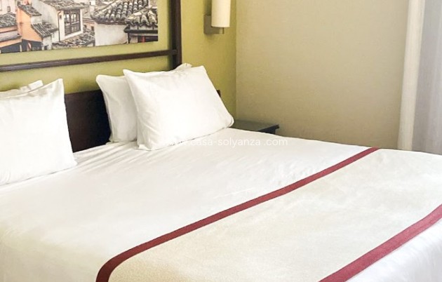 Revente - Villa / Semi detached - Orihuela Costa - Mil Palmeras