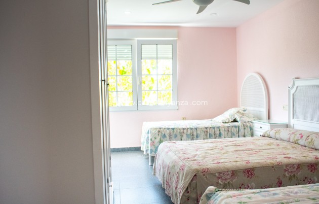 Revente - Independent villa - Orihuela Costa - MUY CERCA DE LA PLAYA