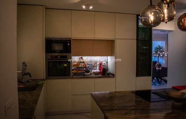 Revente - Appartement - Torrevieja - Torrevieja Centro