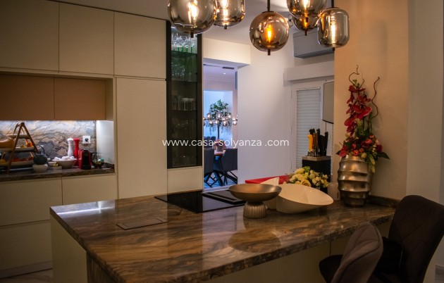 Revente - Appartement - Torrevieja - Torrevieja Centro