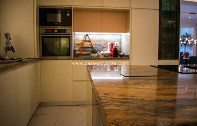 Revente - Appartement - Torrevieja - Torrevieja Centro