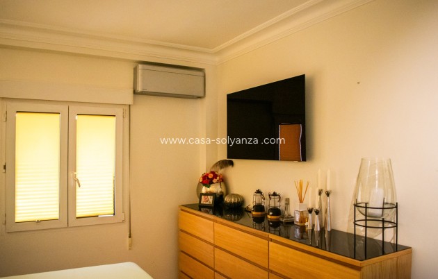 Revente - Appartement - Torrevieja - Torrevieja Centro