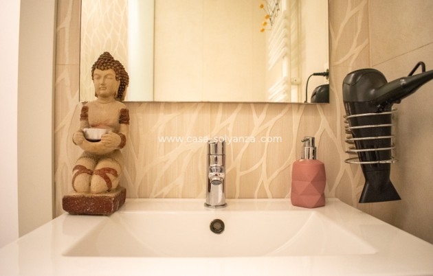 Revente - Appartement - Torrevieja - Torrevieja Centro