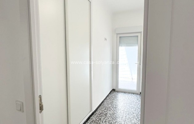 Revente - Appartement - Torrevieja - Torrevieja Centro