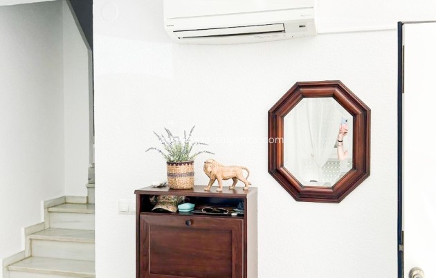 Reventa - Apartamento / piso - Torrevieja - Center