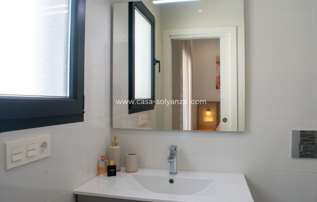 Revente - Independent villa - Torrevieja - La Siesta