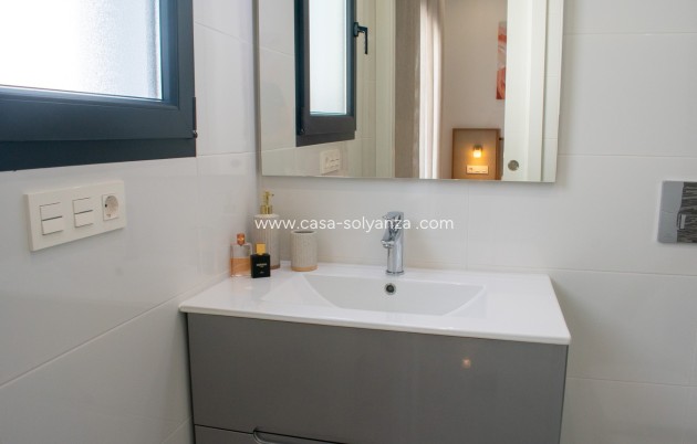 Revente - Independent villa - Torrevieja - La Siesta