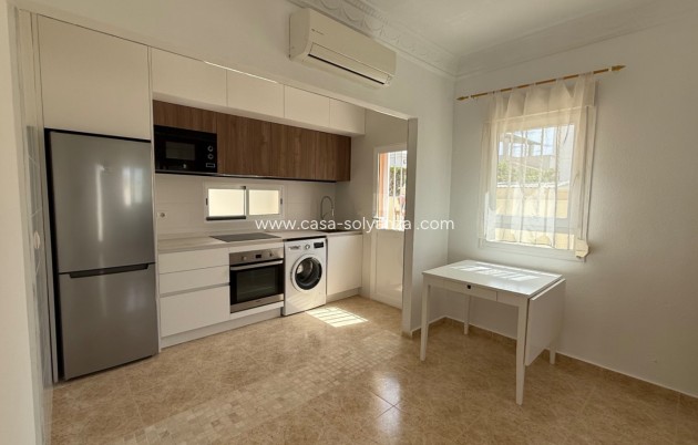 Revente - detached_house - Torrevieja - Costa Blanca Sur