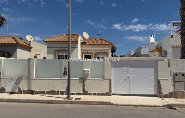 Revente - detached_house - Torrevieja - Costa Blanca Sur