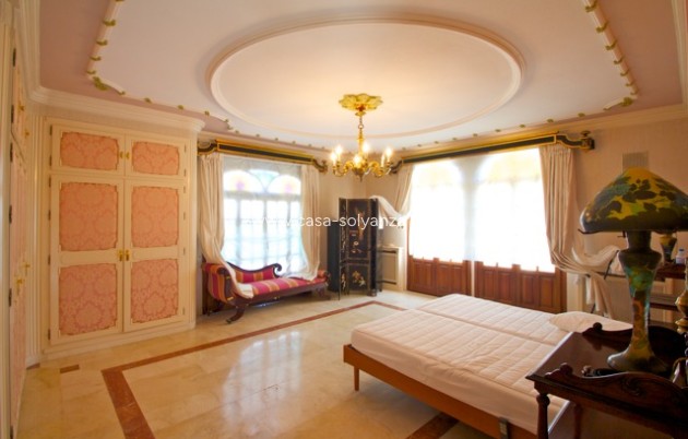 Wiederverkauf - Villa - Orihuela Costa