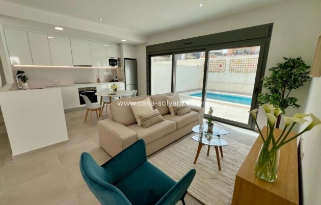 Wiederverkauf - Villa - Orihuela Costa