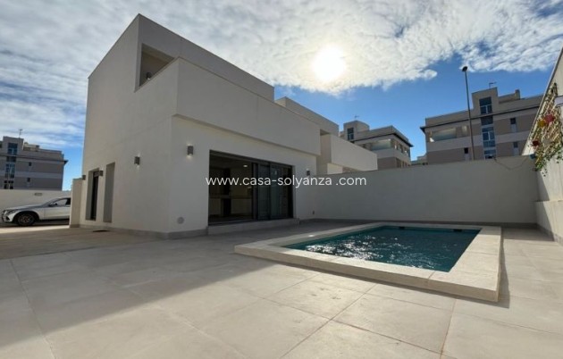 Wiederverkauf - Villa - Orihuela Costa