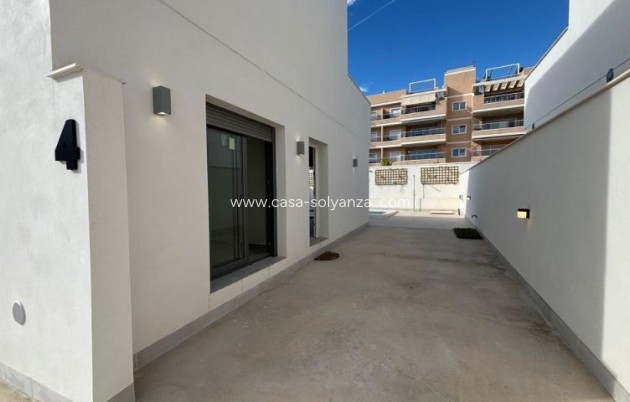 Wiederverkauf - Villa - Orihuela Costa