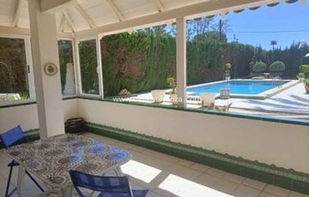 Wiederverkauf - Villa - Elche