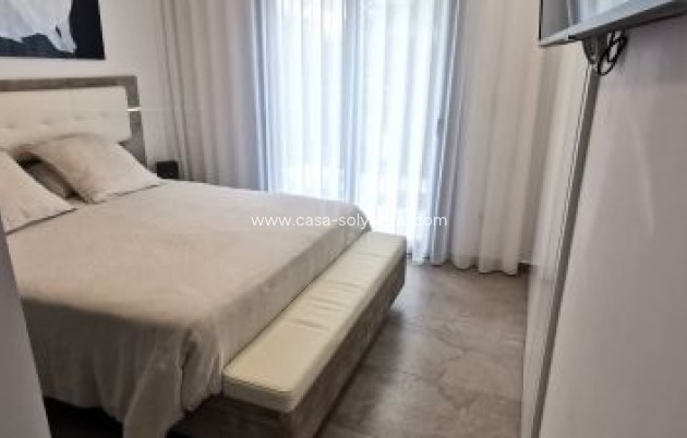 Revente - Villa - Torrevieja - 0