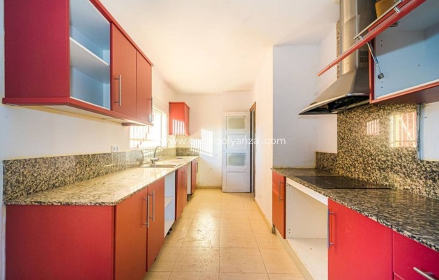 Resale - Villa - Alicante - 0